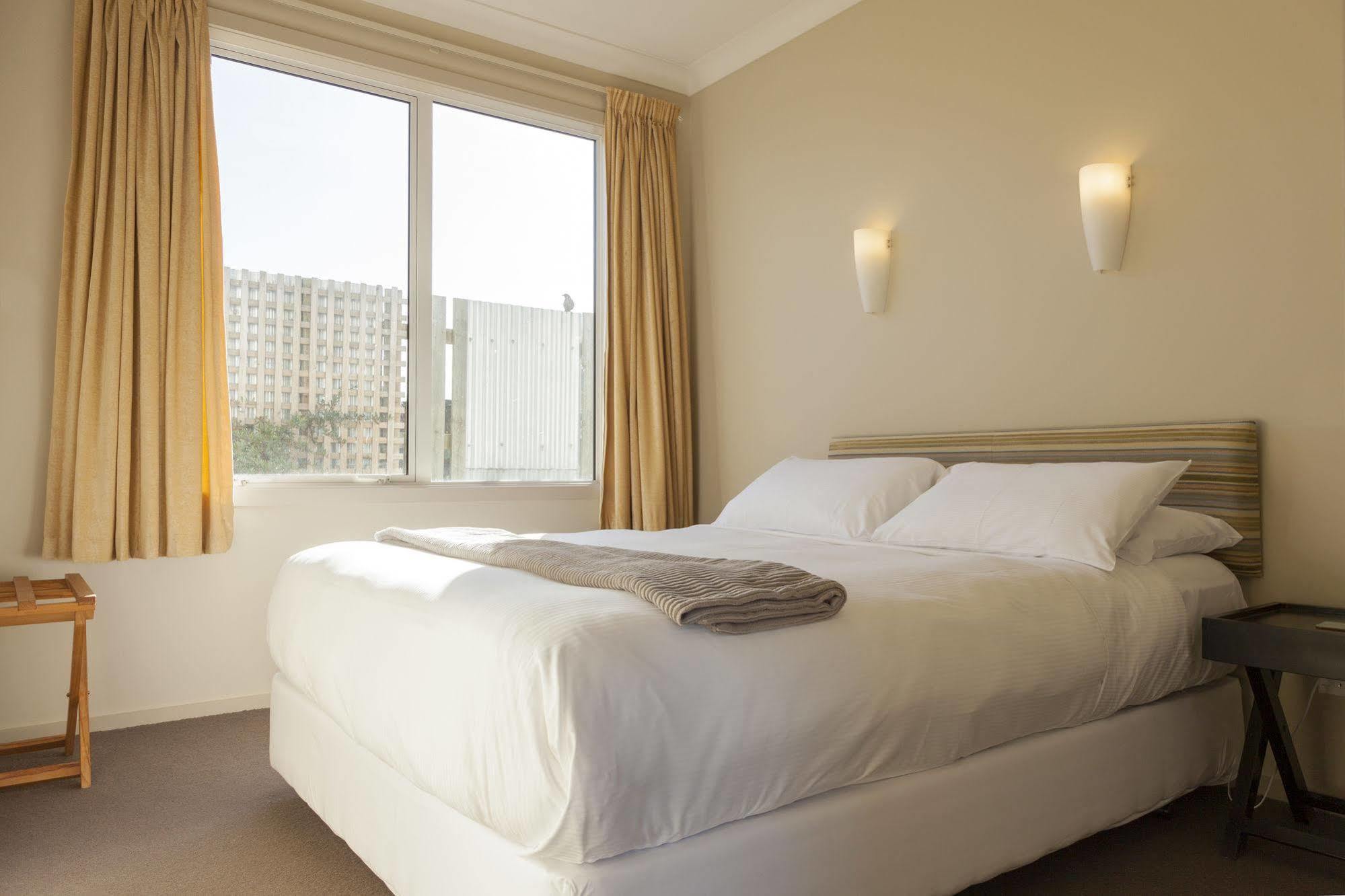Hawkdun Lodge Motel Ranfurly Экстерьер фото